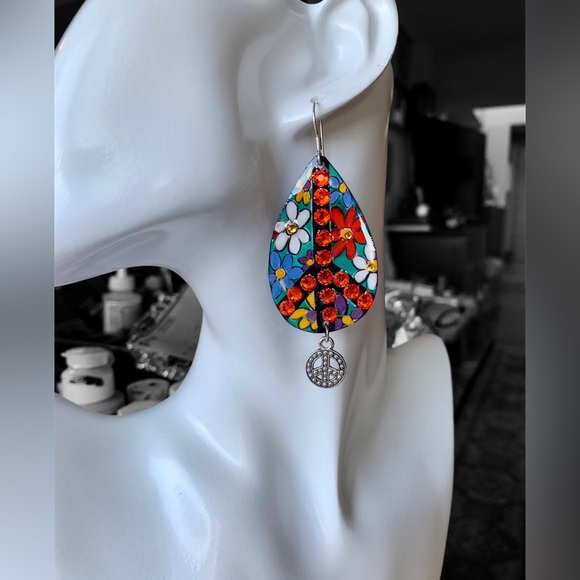 Large peace sign ☮️earrings, handpainted sterling wears OOAK statement piece - Picture 8 of 8